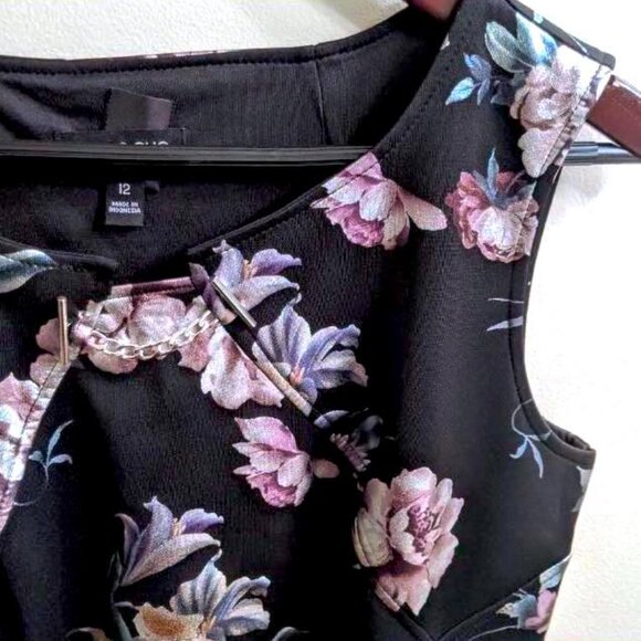 🖤🌸 💃Beautiful Enfocus Black Floral Dress - Picture 5 of 8